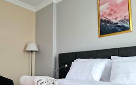 Budget Hotel Tourist Inn
